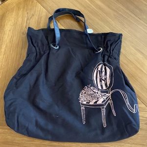 VICTORIA’S SECRET BLACK TOTE WITH VICTORIAN CHAIR PRINT